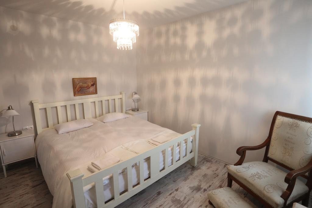 Pastel Guesthouse Balatonfured Exterior photo
